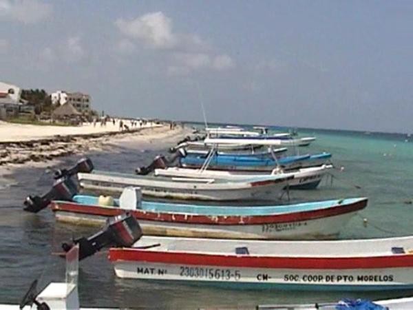 Puerto Morelos Boats 