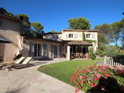 Grasse Villa from the outdoor sofa & chillout seating area