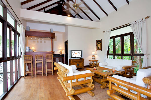Maenam 3 Bedroom Vacation Rental Villa