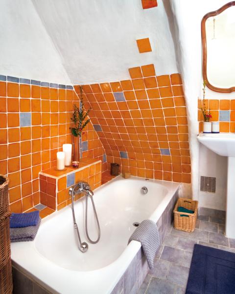 salle de baiin de la chambre orange