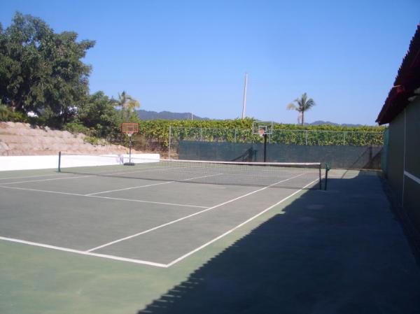 Resort Tennis Court