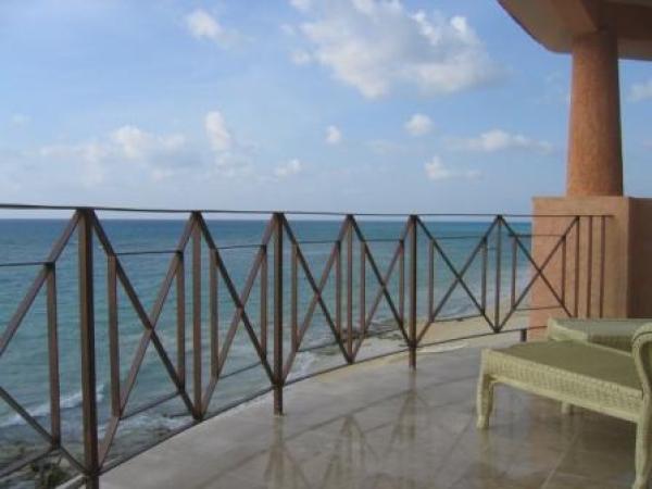 The Large Oceanfront Balcony over the Caribbean