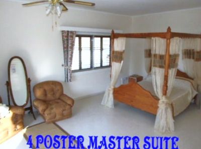 4 poster master suite