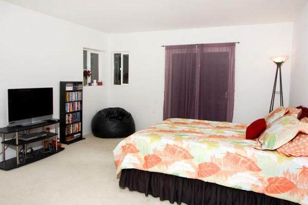5th Bedroom with Queen bed