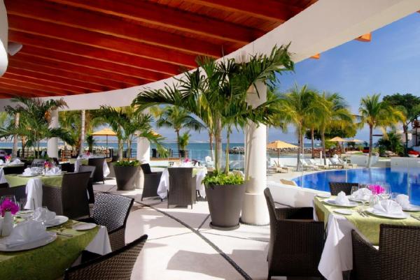 Resort Oceanfront Restaurant
