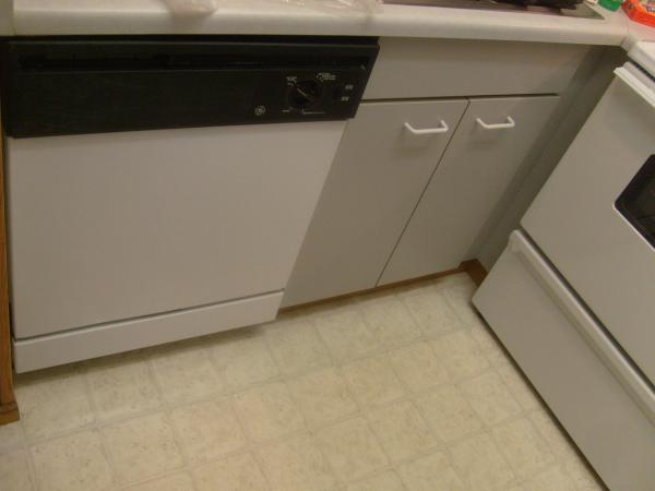Dishwasher,sink & stove