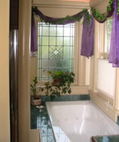 Terrace Bedroom's Bathtub