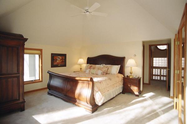 Grand Master Bedroom Suite with King Bed