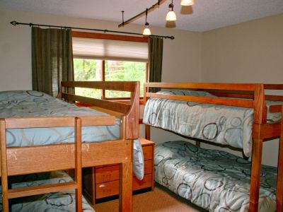 3rd bedroom with twin bunk beds