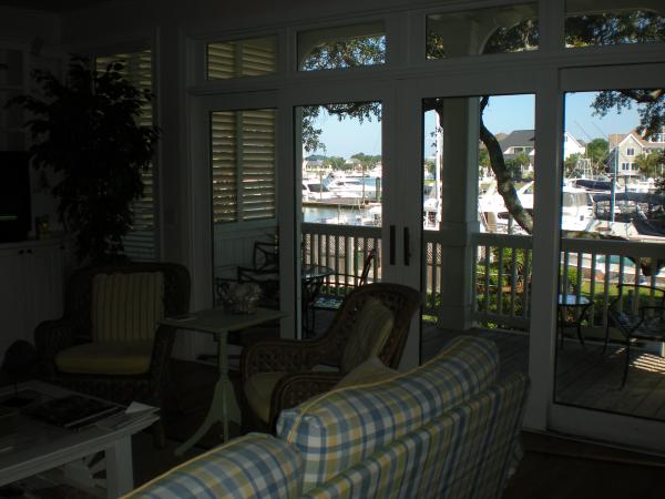 Living Room to back view to intercoastal waterway