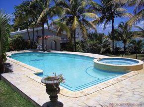 Mauritius villa with pool