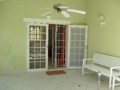 Barbados Townhouse with ceiling fan