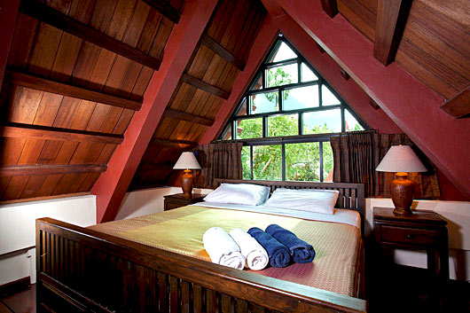 Thailand 6 Bedroom Vacation Rental Villa