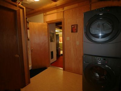Snowline Cabin utility room