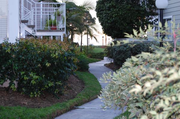 Front Entry Pathway to Coastal Access & Beach