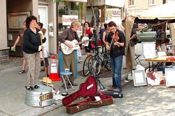 Mont-Royal Street Music