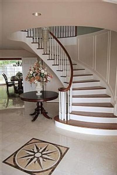 Formal Entry and Grand Staircase