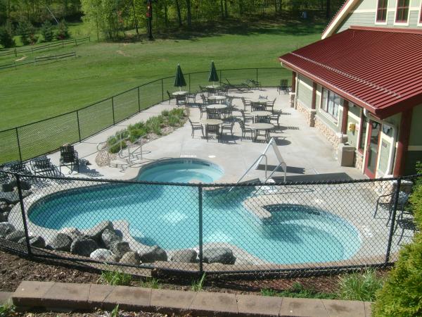Outdoor member pools and hot tubs