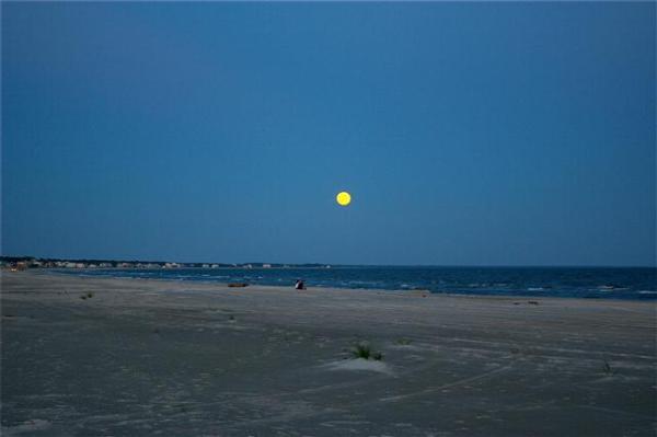 Moonrise over Beach