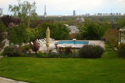 Paris Bella Vista view