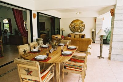 Casa Inca dining area
