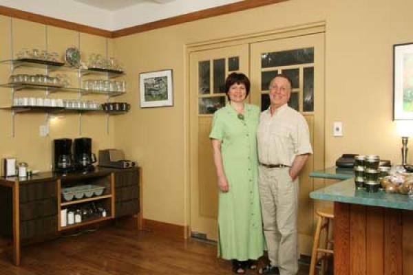 Peggy and Doug Kolosoff, owners