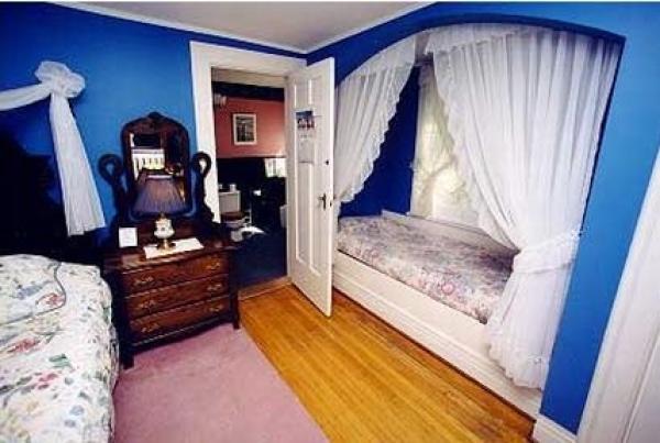 Dorm Of Blue Room