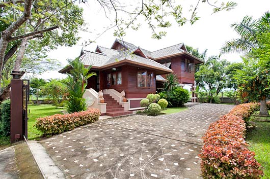 Thailand Vacation Villa Rentals