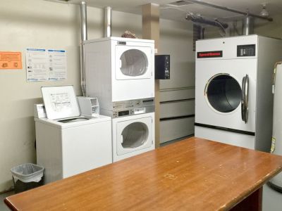 Washing machine and dryer room