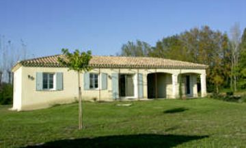 Isle-sur-Sorgue, Vaucluse, Vacation Rental House