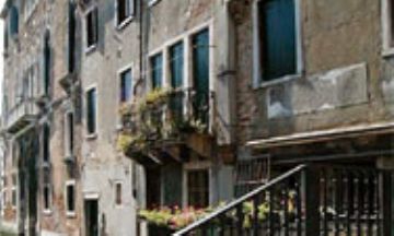 San Polo, Venice, Vacation Rental Condo