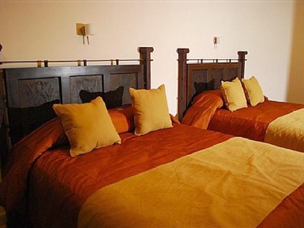This Second Bedroom has 2 Queen Beds so the Condo 