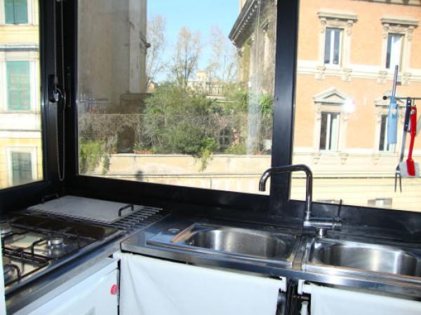 Moro Kitchen panoramic