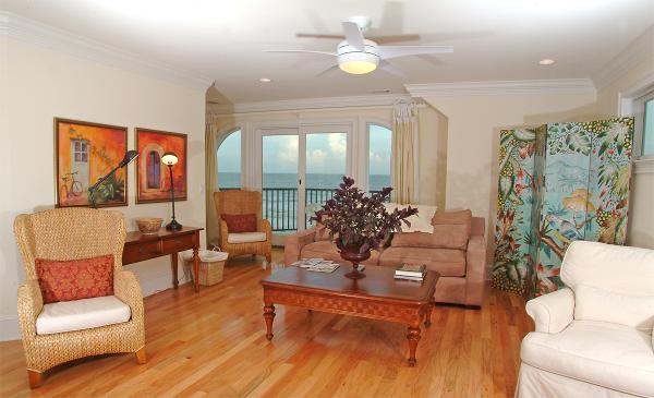 This furn now in 1st flr rear bedroom w/Queen Bed