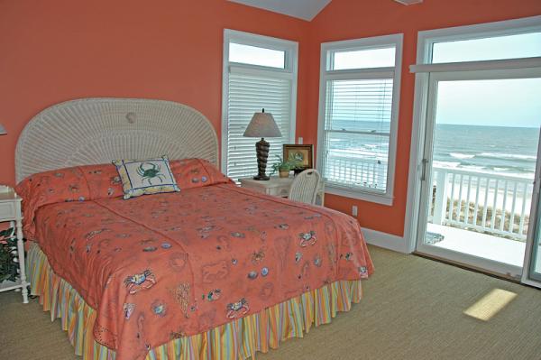 Oceanfront King Bedroom Ensuite