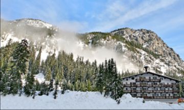 Snoqualmie Pass, Washington, Vacation Rental Condo