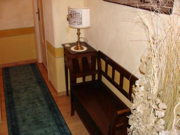 Hallway Bench View