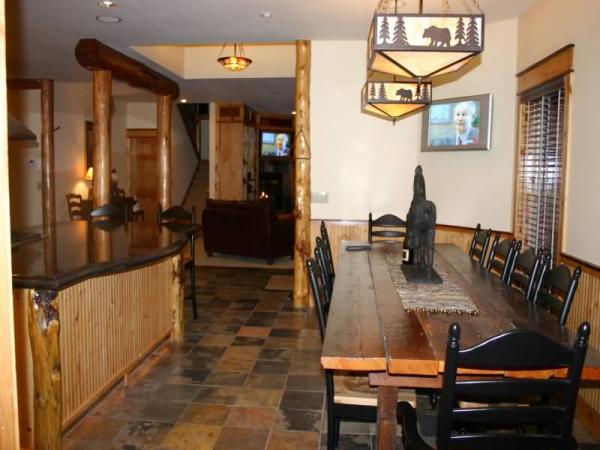 Kitchen area