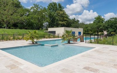 Smaller heated pool for toddlers