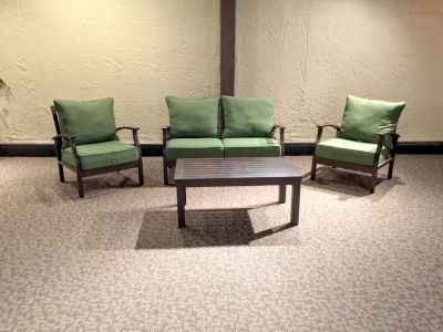 Lounge area