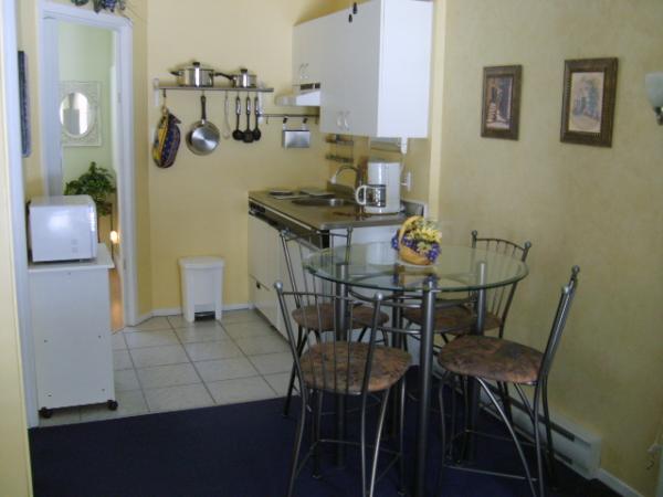 Kitchen and dining room