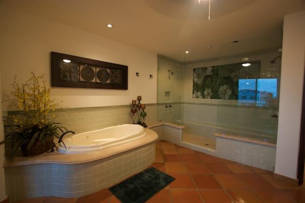 Bathtub in Bathroom