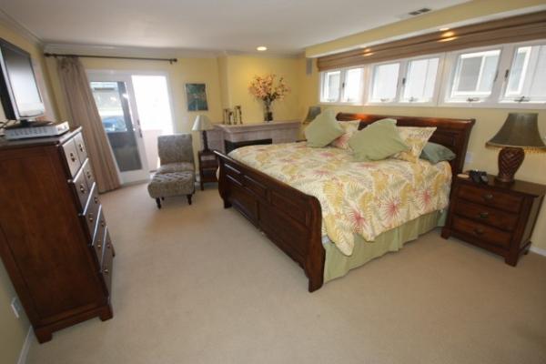 Master Suite wtih balcony, bath, walk-in