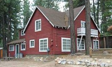 South Lake Tahoe, California, Vacation Rental Cabin