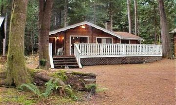 Deming, Washington, Vacation Rental Cabin