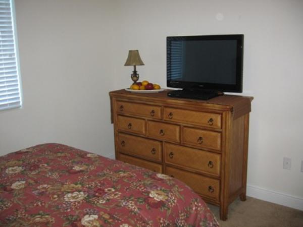 2nd Bedroom LCD TV/DVD