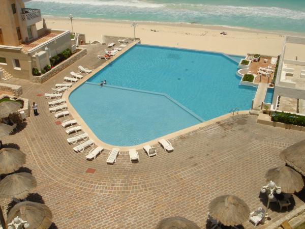 Condo Pool