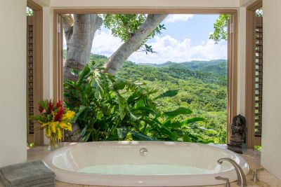 Silent Waters bathroom with view!
