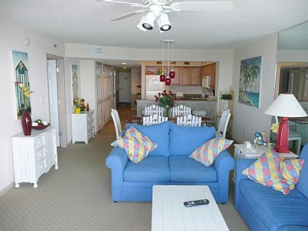 Dining + Living Rooms