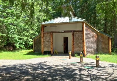Silver Lake Park Shower/restrooms